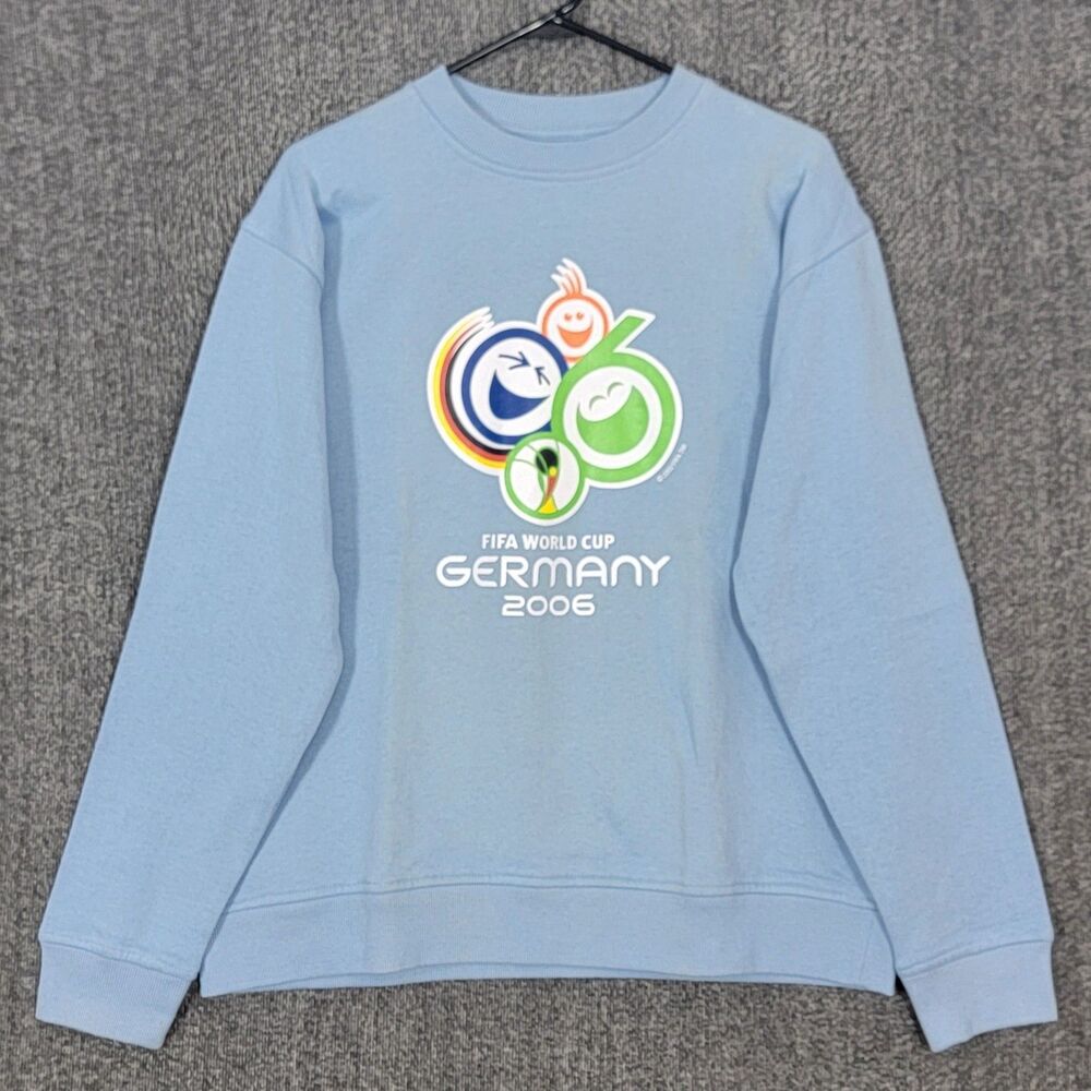 2006 FIFA World Cup Germany Soccer Sweatshirt Mens Medium Blue Futbol Pullover